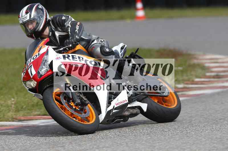 /Archiv-2024/14 25.04.2024 TZ Motorsport Training ADR/Gruppe gruen/7